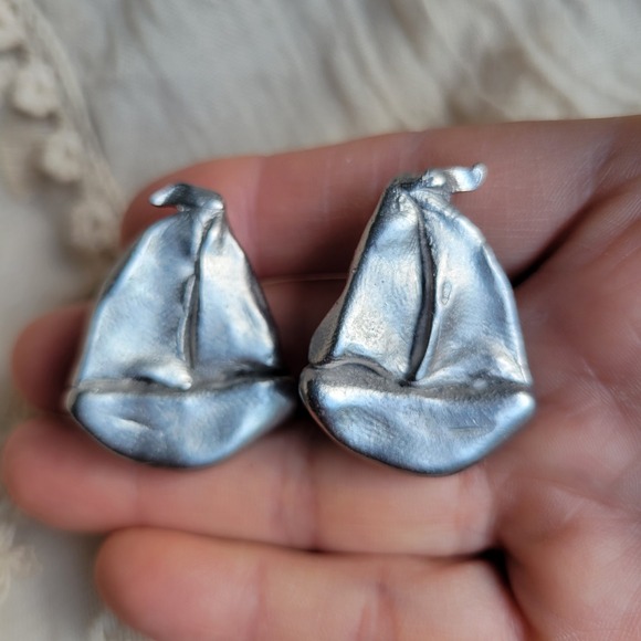 Jewelry - Vintage 1990s Sailboat Clip-On Earrings Silver Tone Modernist Nautical Statement